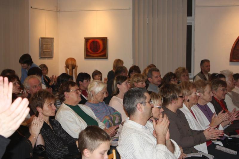 Fotografie z Adventního koncertu - Dyškanti 2009