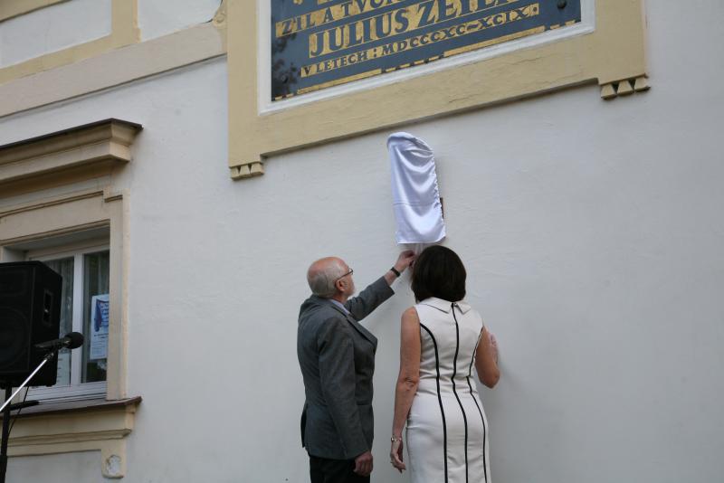 Fotografie - Slavnostní odhalení busty Jana Zrzavého