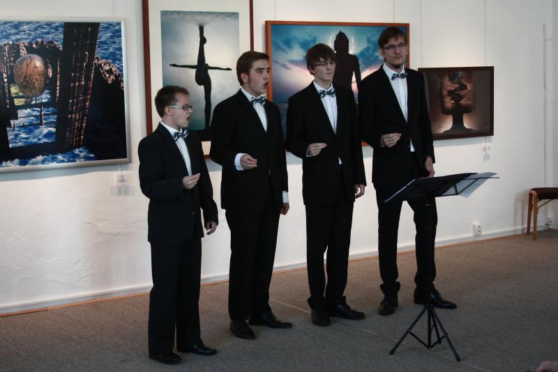 Fotografie z koncertu pěveckého kvarteta Symphon