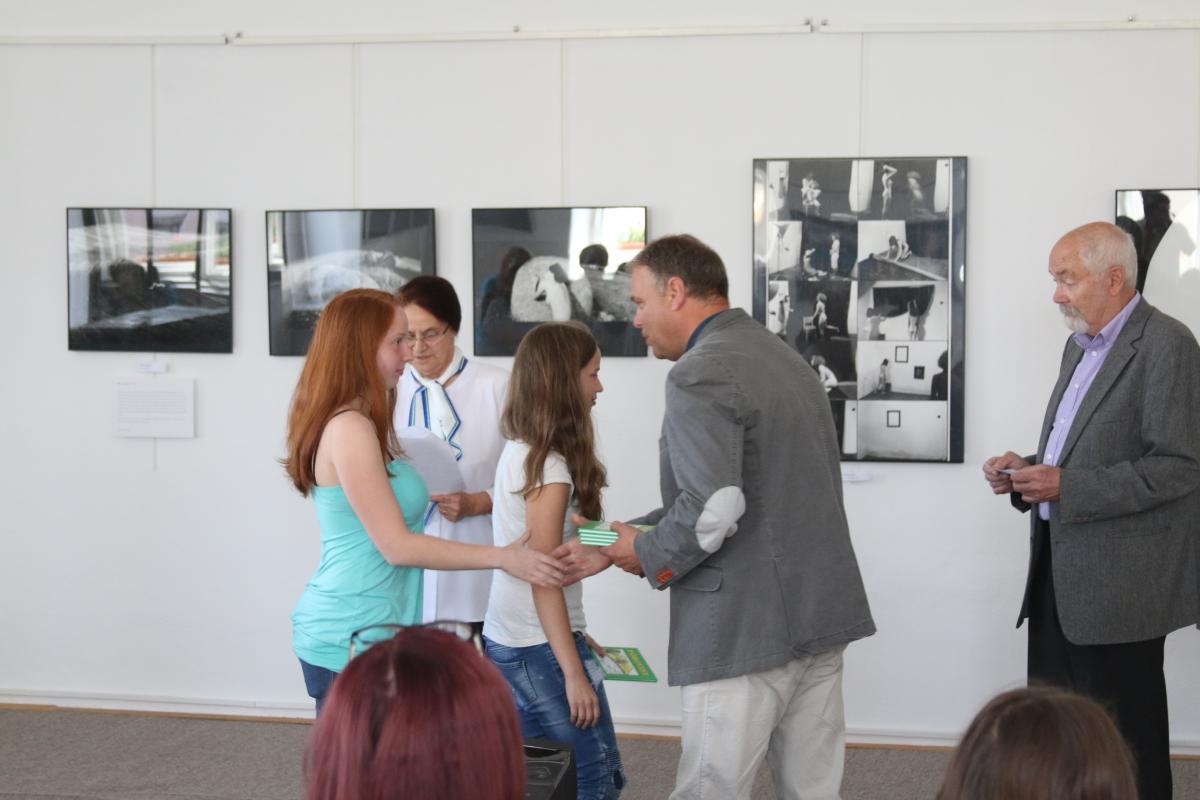 Fotografie - Slavnostní vyhlášení výsledků témat studentské odborné činnosti Nadace města Vodňan 2016