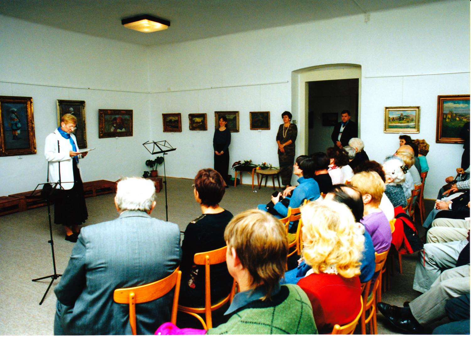Fotografie z vernisáže výstavy - 35 let Městské galerie ve Vodňanech