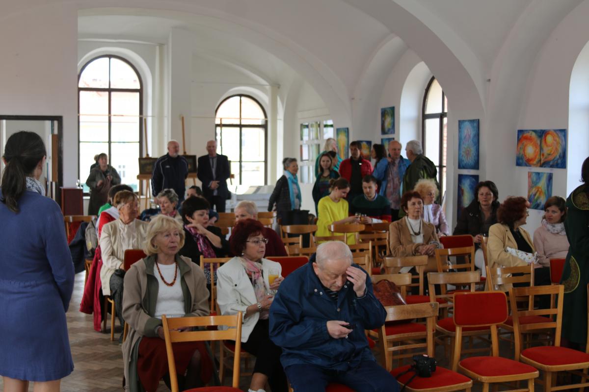 Fotografie z vernisáže výstavy Barvy Srdce