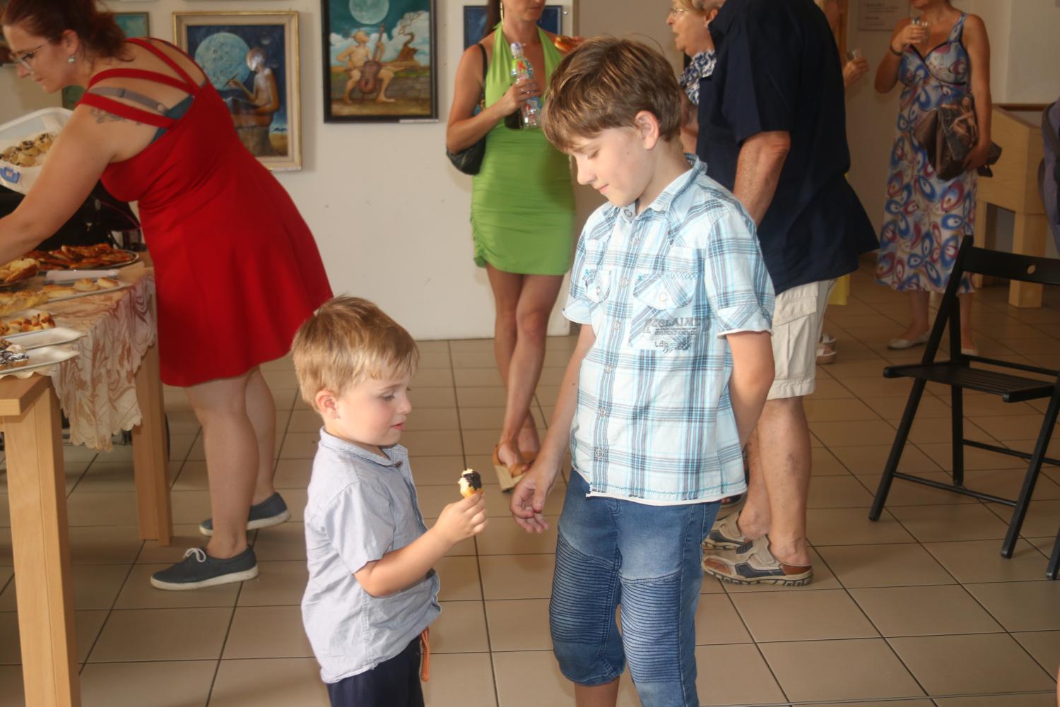 Fotografie z vernisáže výstavy Vzpomínky v obrázcích
